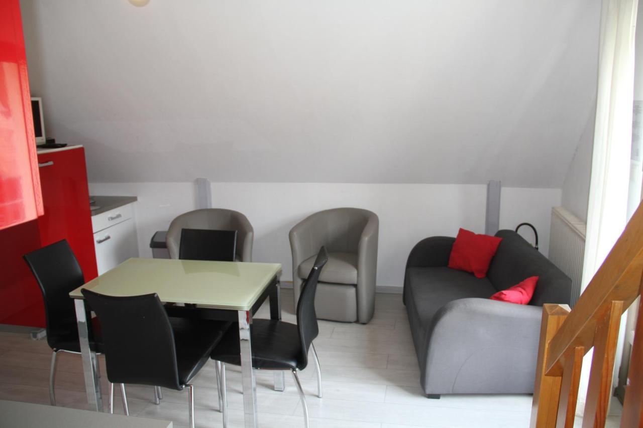 Les Gites 2-4 Pers Remy Herold Katzenthal Luaran gambar
